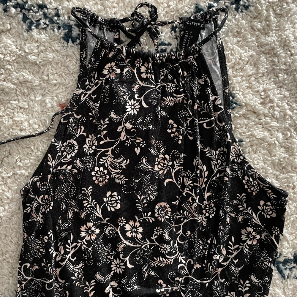 Forever 21 Black Floral Maxi Dress